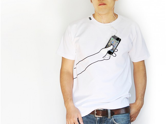 Hand T-shirt